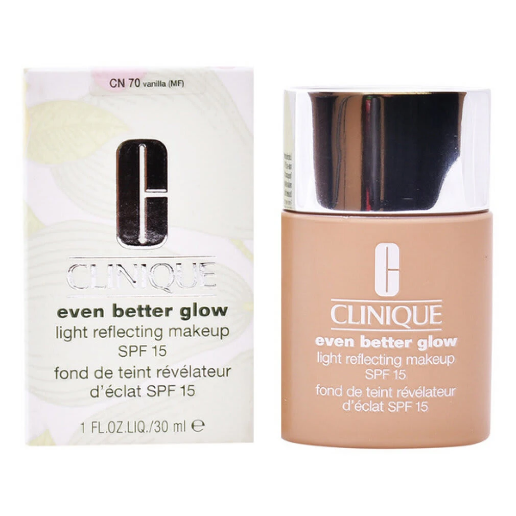 Clinique Even Better Glow Light Reflecting Makeup CN 52 Neutral 8 Clinique Even Better Glow Light Reflecting Makeup CN 52 Neutral – Bild 8