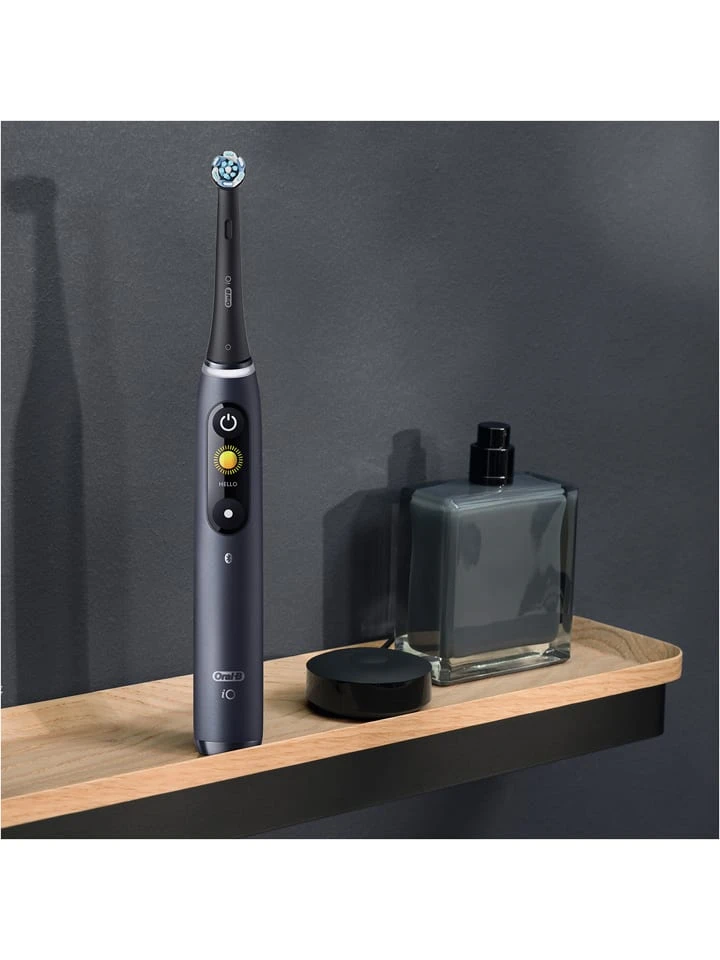 Oral B Elektr. Zahnbürste "iO Series 8" In Schwarz 4 Oral B Elektr. Zahnbürste "iO Series 8" In Schwarz – Bild 4