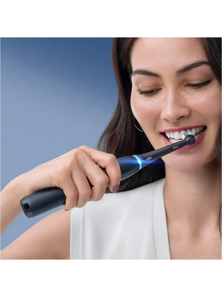 Oral B Elektr. Zahnbürste "iO Series 8" In Schwarz 5 Oral B Elektr. Zahnbürste "iO Series 8" In Schwarz – Bild 5
