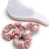 4tlg. Haar-Set "Hair Detangler Brush/ Satin Scrunchies" In Roségold/ Rosa